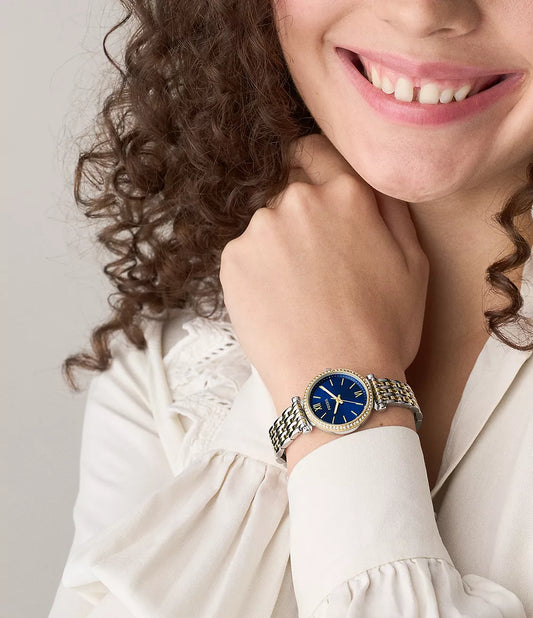 Fossil Carlie