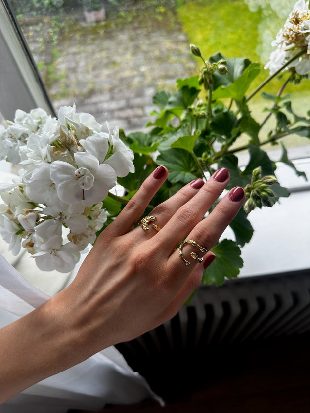 MAR2302 Tail - 1104 by MAR