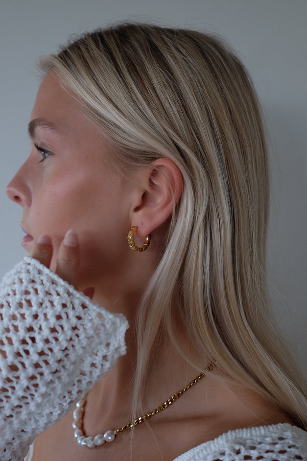 BREK1402 - 1104 by MAR