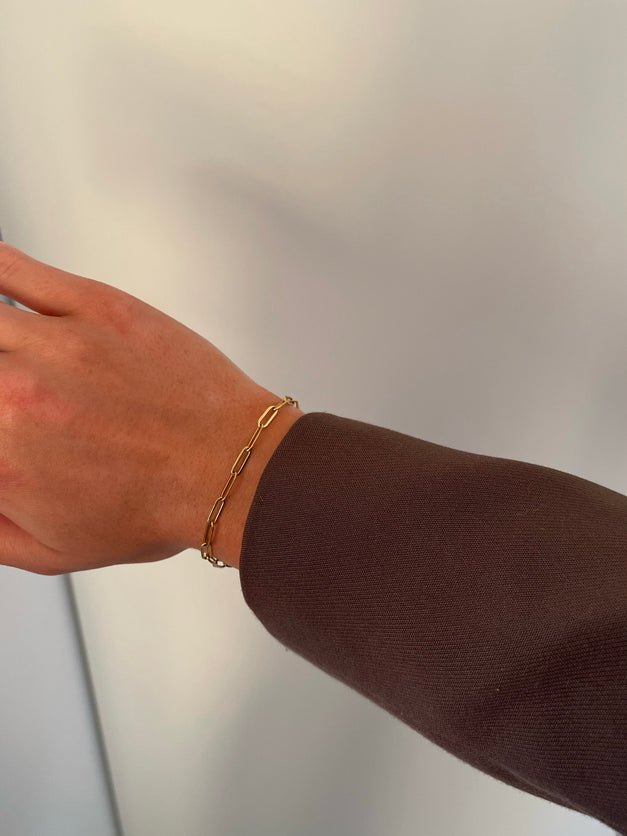 KAR0701 - 1104 by MAR