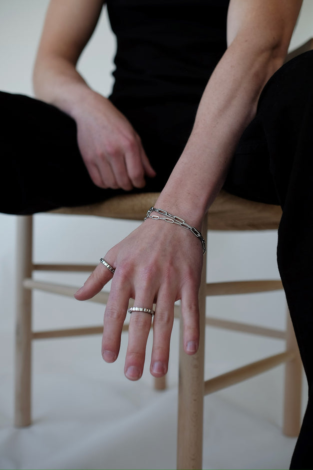 BREK1402 - 1104 by MAR