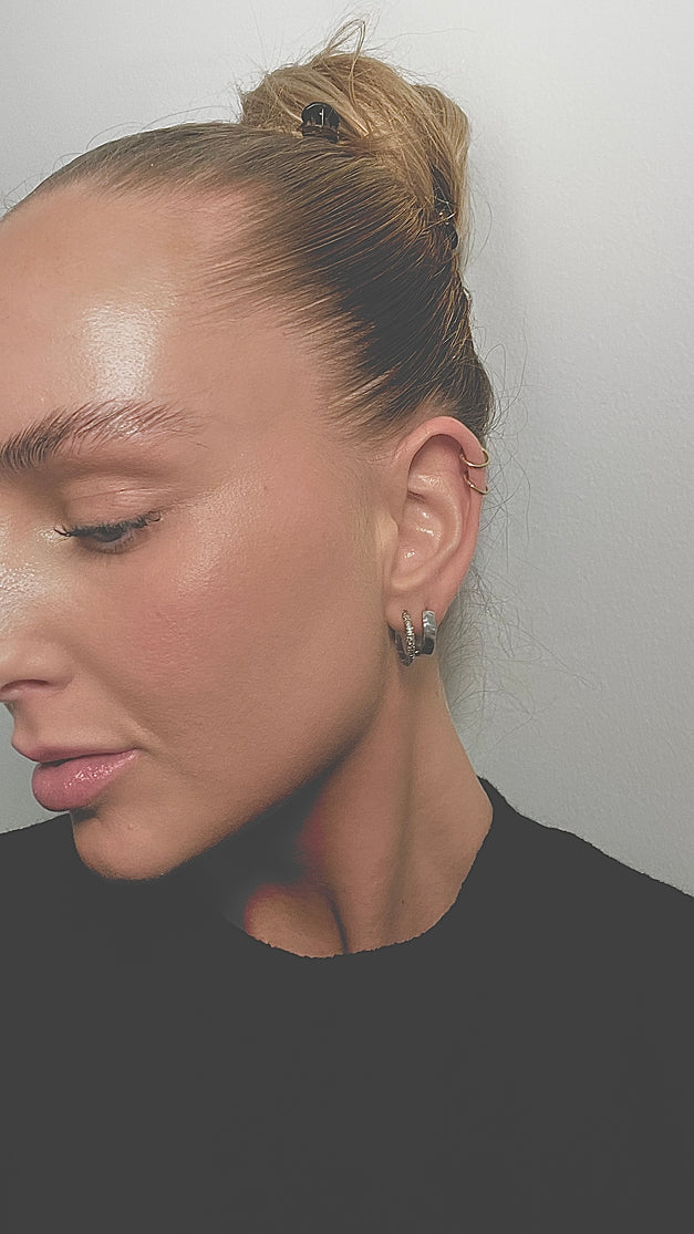 HIL2304 - 1104 by MAR